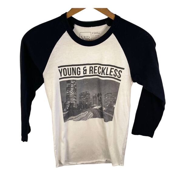 Black and White Cityscape Casual Young and Reckless Varsity T Shirt Twilight - Picture 1 of 5